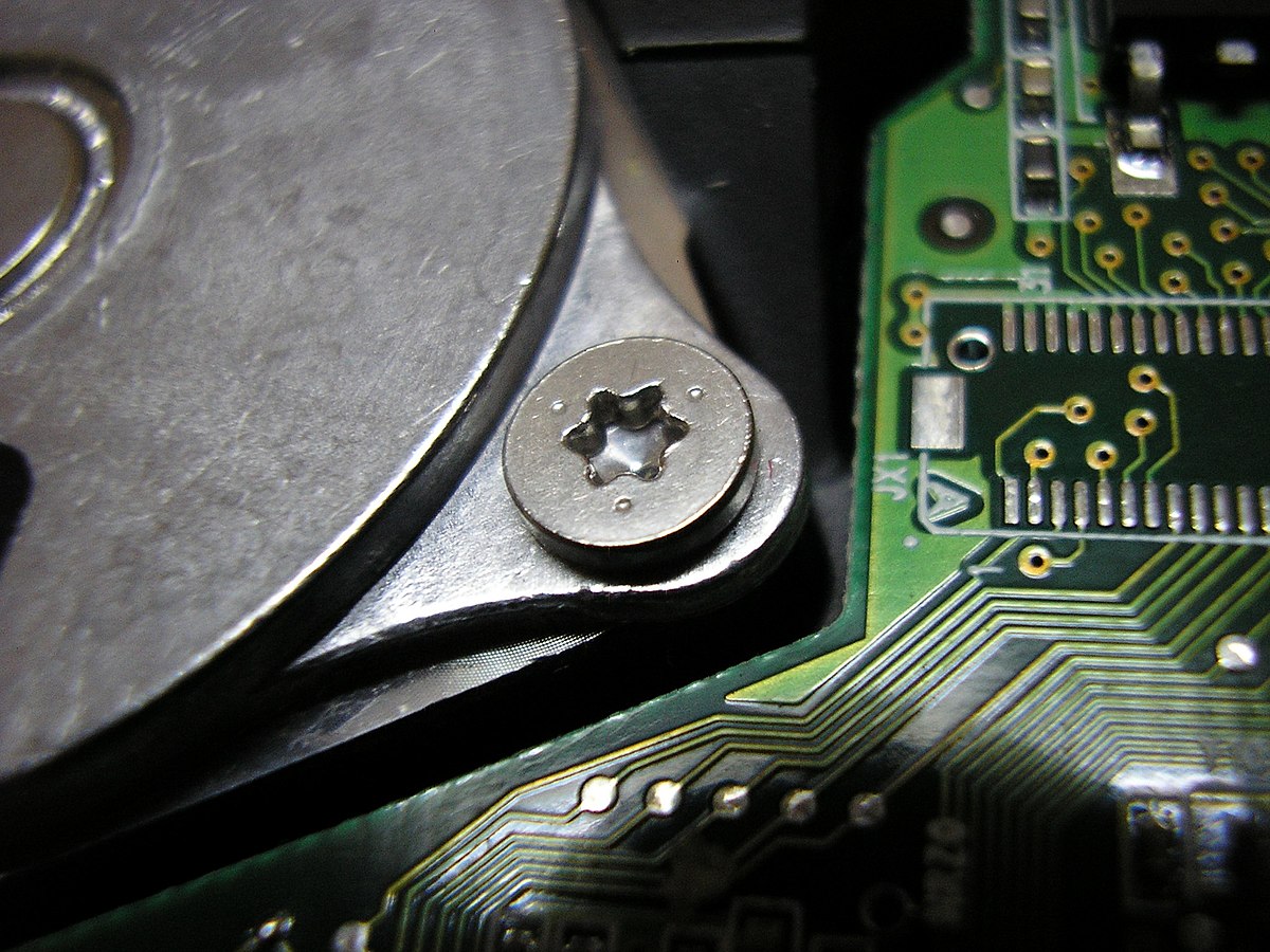 vis torx electronique