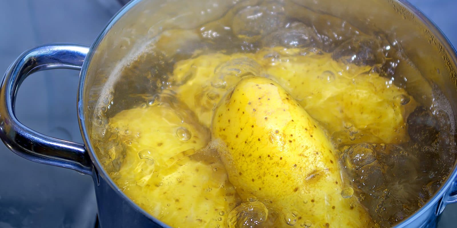 eau de cuisson des pommes de terre comme désherbant
