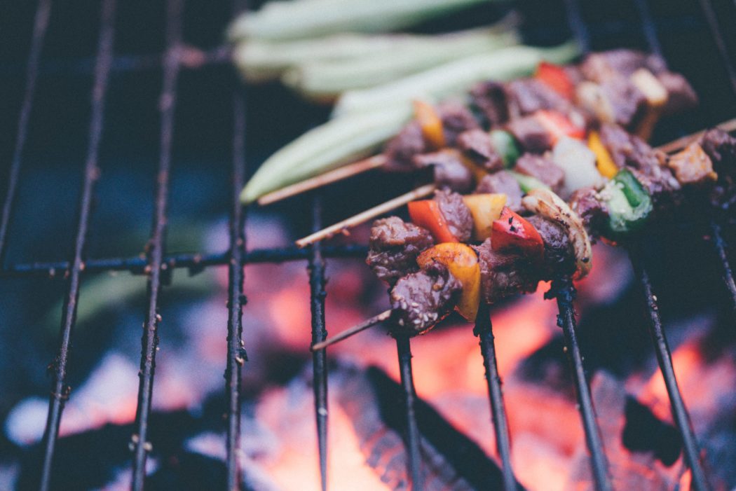 comment nettoyer la grille dun barbecue