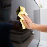 Comment nettoyer son écran TV dans le respect de l’environnement ? Comment nettoyer son écran TV