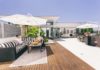 Parasol excentré vs parasol classique : comment choisir ?