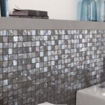 Mosaïque de salle de bain : comment bien la choisir et la poser?