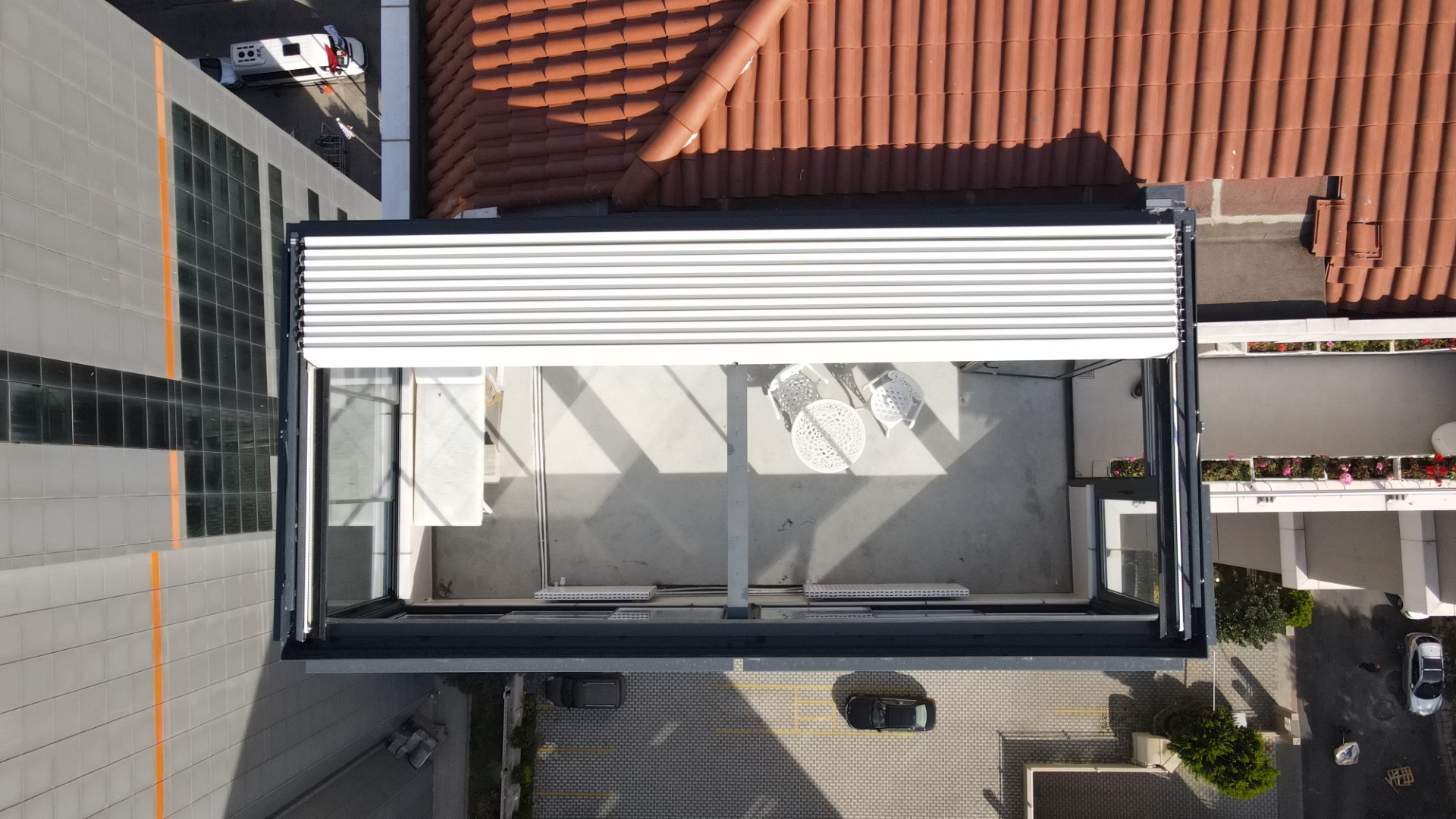 lames orientables et rétractables pergola bioclimatique