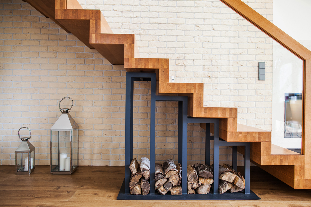 escalier avec dessous rangement 