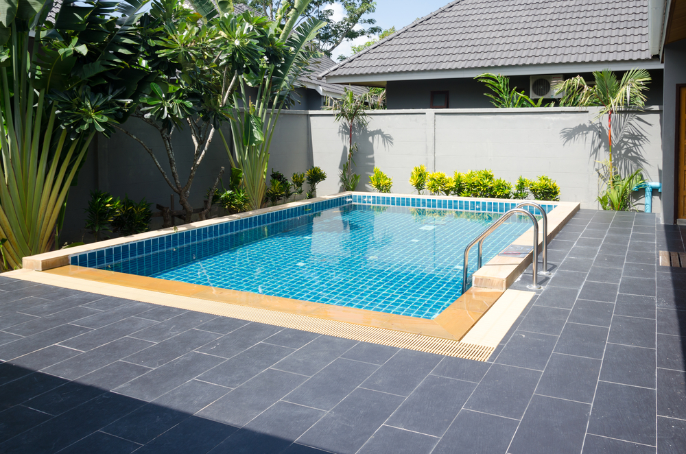 aménagement paysager piscine 