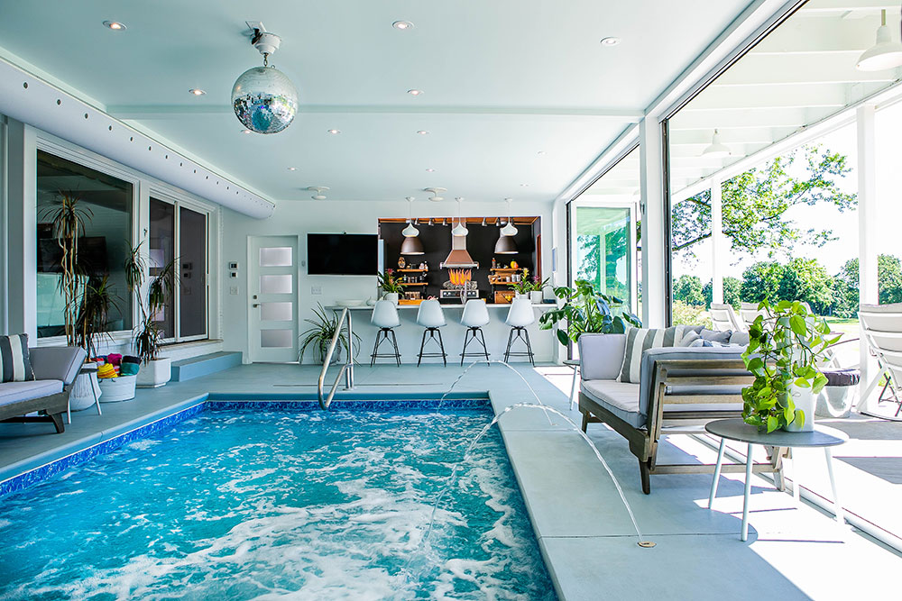 avantages piscine intérieure