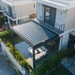 Quel matériau choisir pour une pergola ? pergola bioclimatique definition