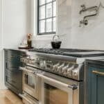 Pourquoi opter pour une cuisine durable avec des meubles inox ? cuisine durable avec des meubles inox