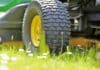 Comment changer un pneu de tracteur tondeuse soi-même ? changer tracteur tondeuse pneu