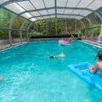 Comment choisir la hauteur de son abri de piscine ? abri de piscine haut