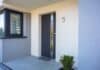 Comment choisir une porte sécurisée au maximum? porte blindée maison moderne