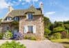 Comment s’inspirer du cottage anglais pour donner du cachet à une maison ancienne façade pierres cottage anglais